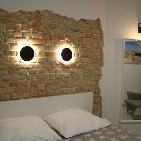 Apartament "Pod Dwiema Sowami" Apartment Swinoujscie Ngoại thất bức ảnh