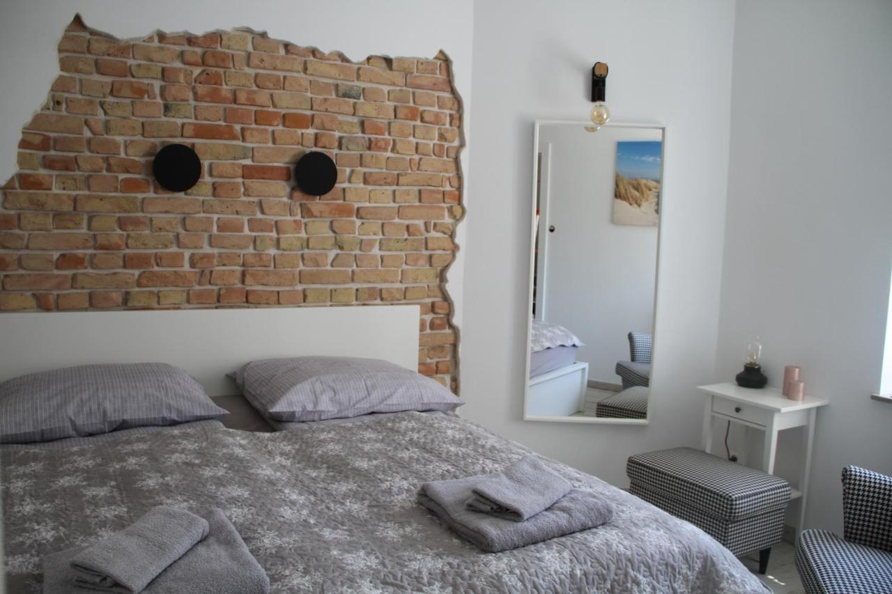Apartament "Pod Dwiema Sowami" Apartment Swinoujscie Ngoại thất bức ảnh